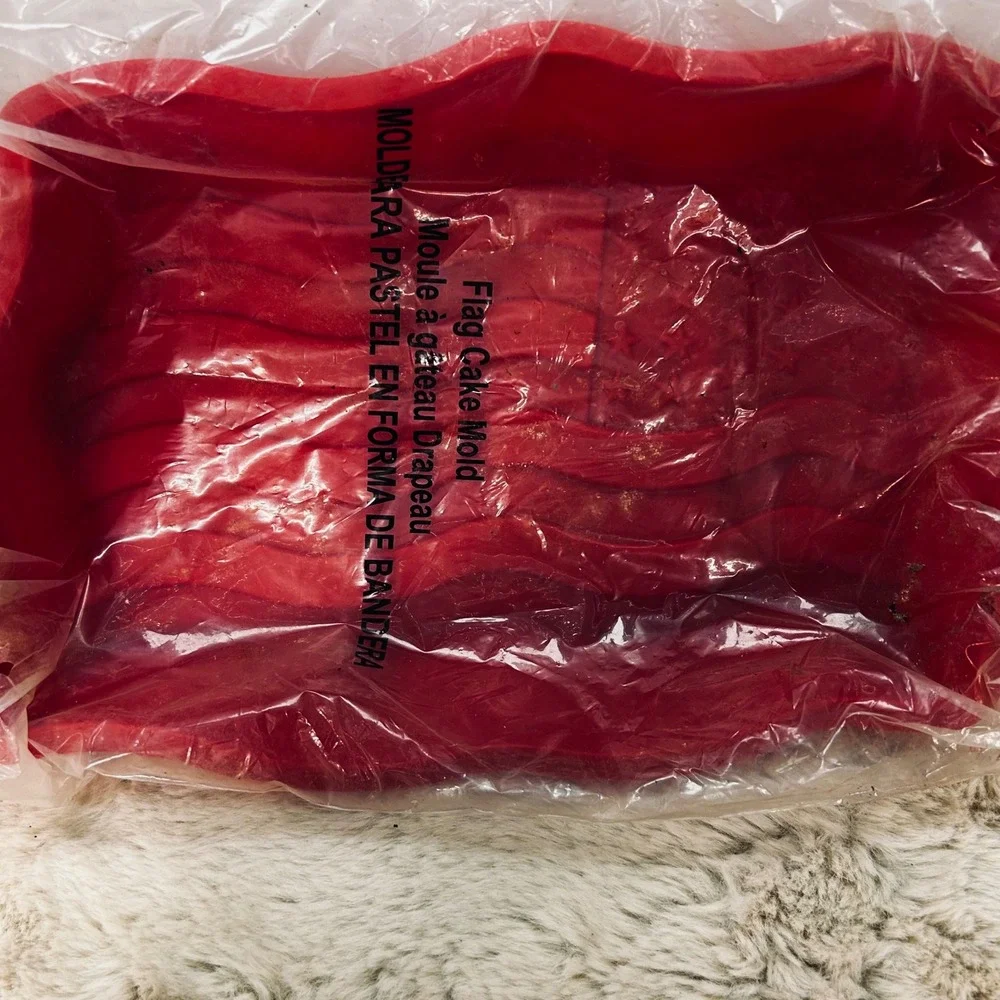 AVON‎ Red Flag Cake Mold Silicone Bake Party Baking Kitchenware